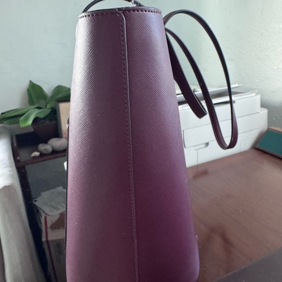 Kate Spade Tote Bag - Picture 2 of 8